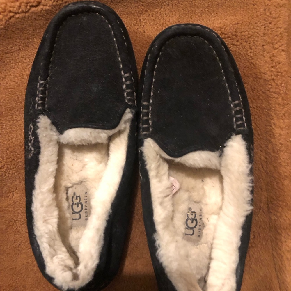 UGG Black Ansley Slippers with Cream Lining